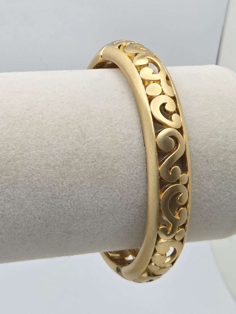 Brighton Gold Scroll Openwork Hinged Bangle Bracelet - Vintage Heart Hallmark